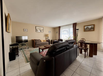 Appartement - 74 m² - 3 pièces