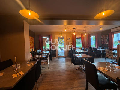 Fonds de commerce - 220 m²