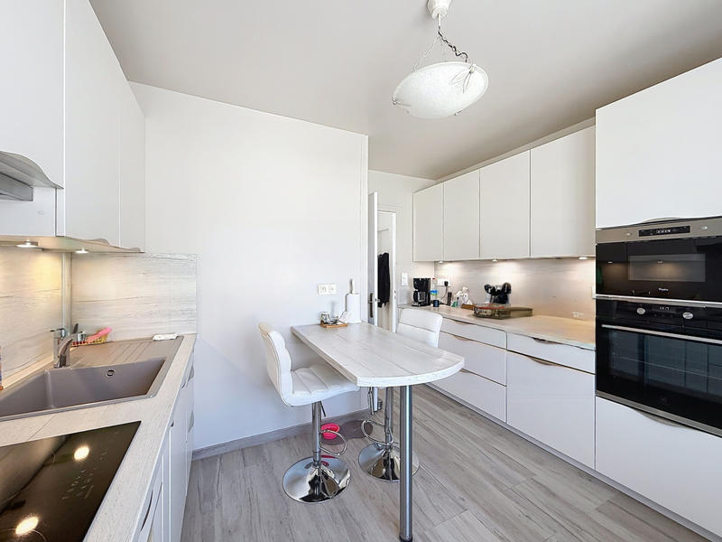 Maison - 89 m² - 5 pièces