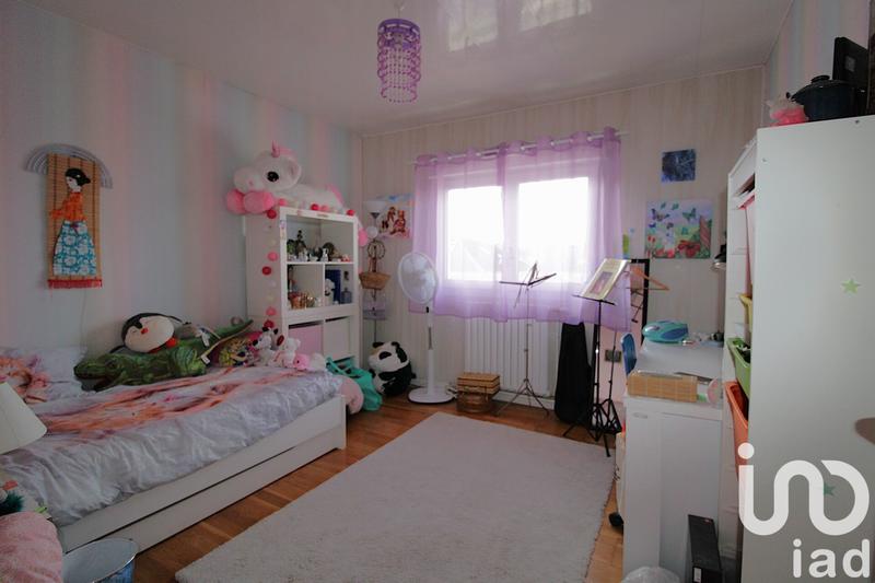 Maison - 200 m² - 8 pièces