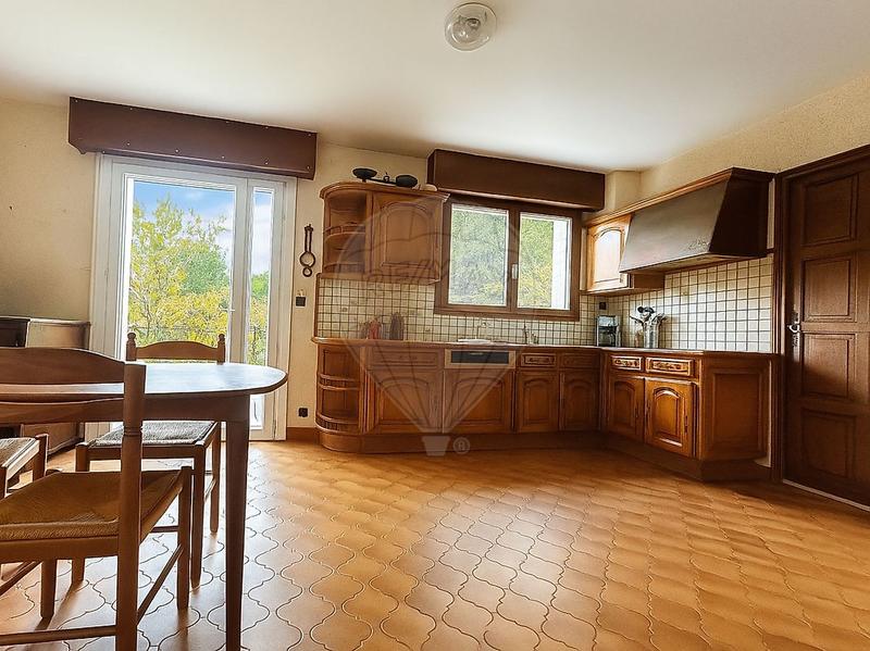 Maison - 160 m² - 6 pièces