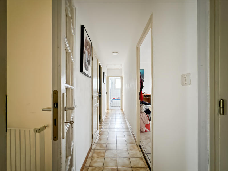 Maison - 216 m² - 8 pièces