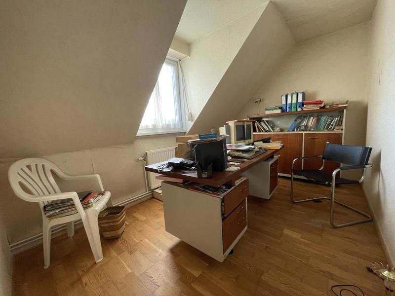 Maison - 137 m² - 7 pièces