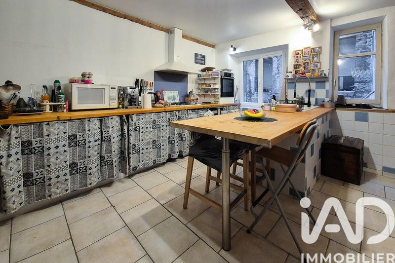 Maison de village - 121 m² - 7 pièces
