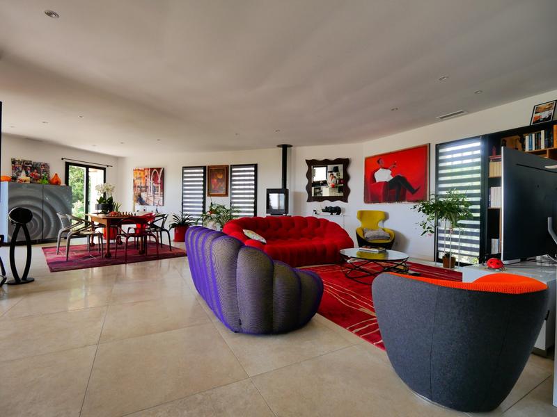 Maison - 194 m² - 5 pièces