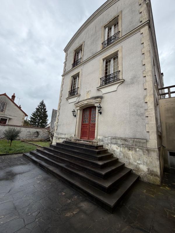 Immeuble - 353 m² - 16 pièces