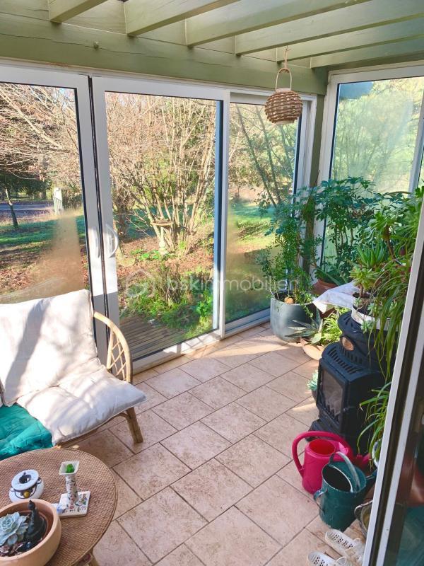 Propriété - 230 m² - 10 pièces