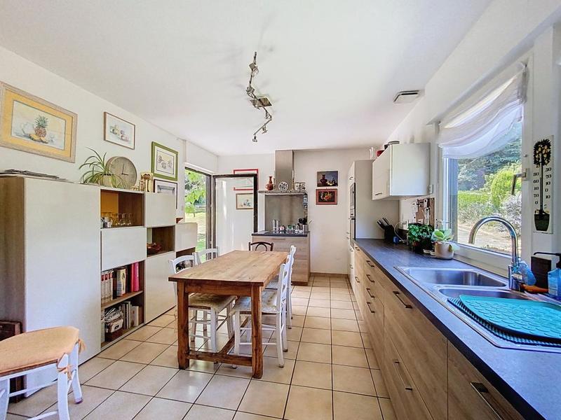 Maison - 148 m² - 7 pièces