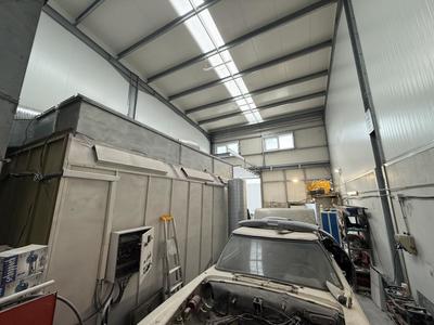 Fonds de commerce - 106 m²