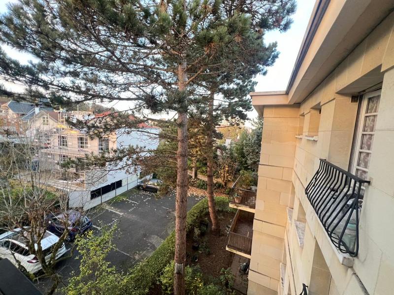 Studio - 24 m² - 1 pièce