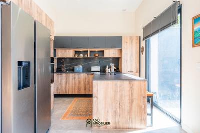 Maison de ville - 148 m² - 5 pièces