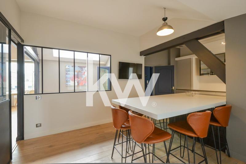 Appartement - 275 m² - 8 pièces