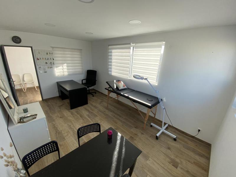 Entrepôt - 17 m² - 1 pièce