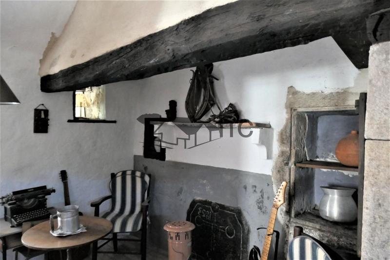 Maison - 166 m² - 10 pièces