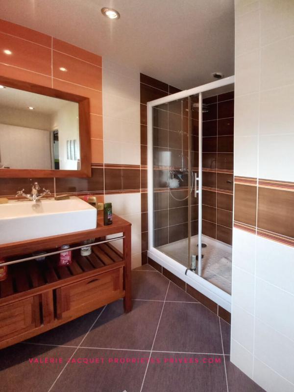 Maison - 166 m² - 6 pièces