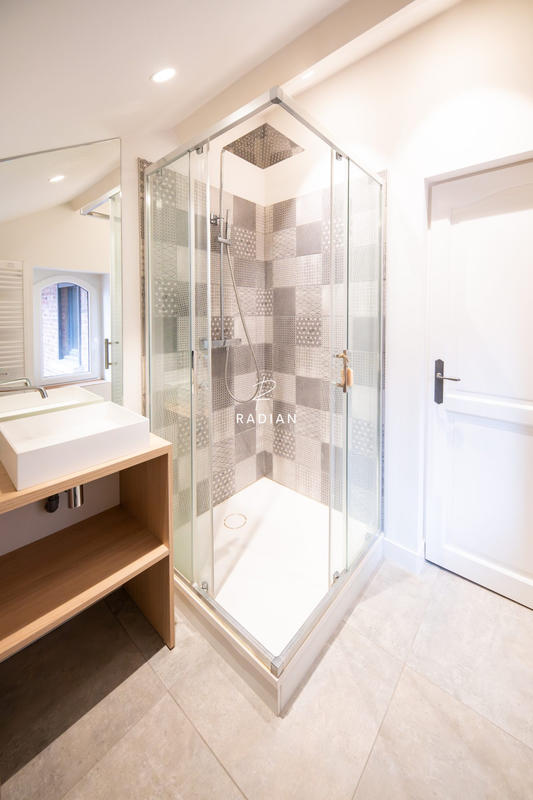 Maison - 224 m² - 7 pièces