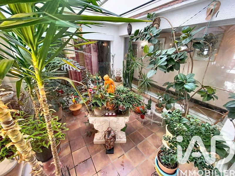 Maison de maîtres - 330 m² - 8 pièces