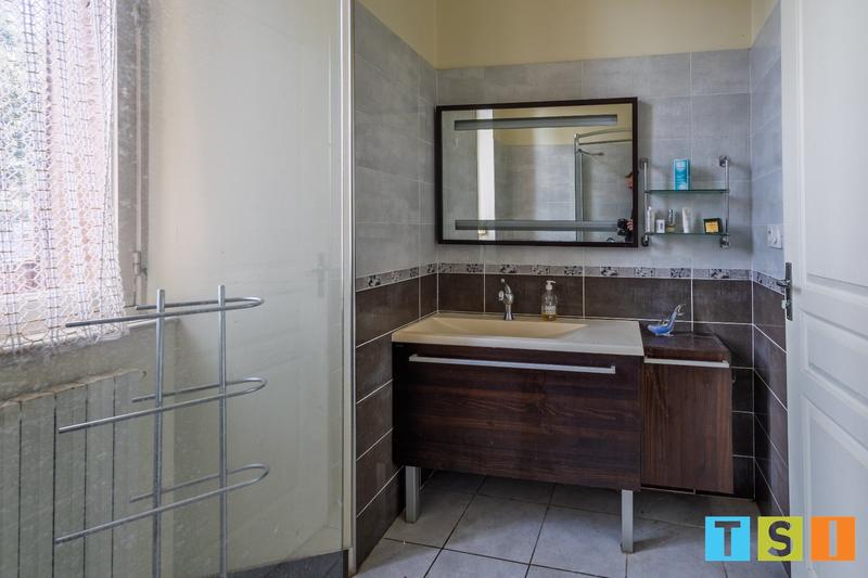 Maison bourgeoise - 250 m² - 8 pièces