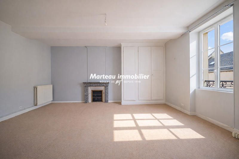 Maison - 186 m² - 7 pièces