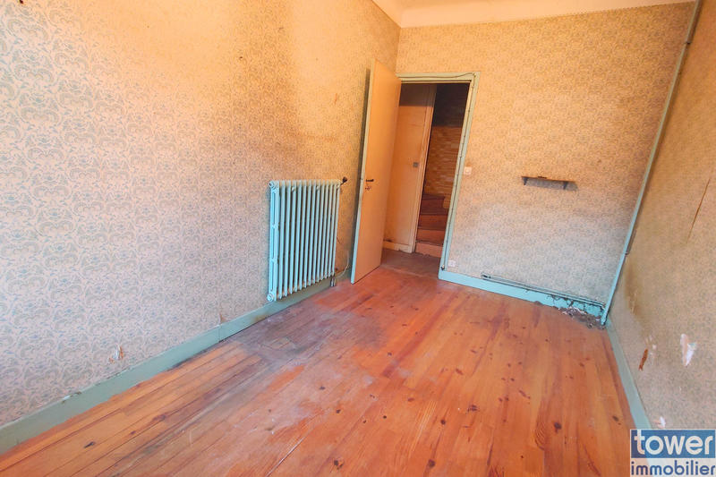 Maison - 60 m² - 5 pièces