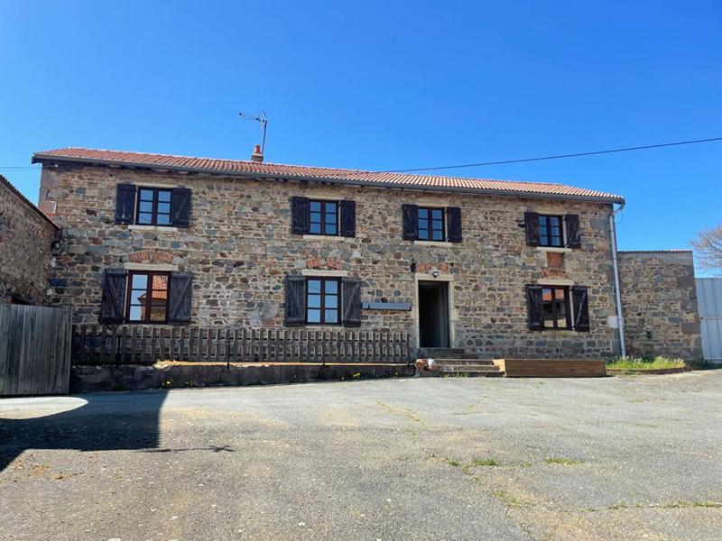 Maison - 150 m² - 150 pièces