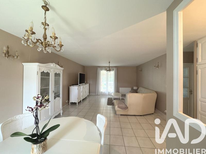 Maison - 97 m² - 4 pièces