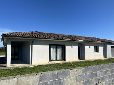 Maison - 145 m² - 5 pièces