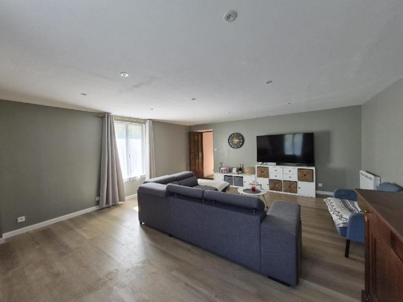 Maison - 224 m² - 7 pièces