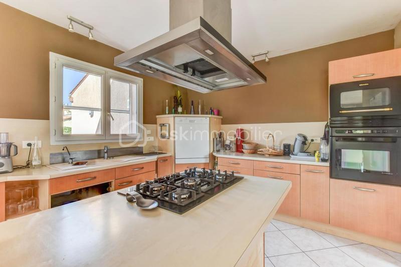 Pavillon - 145 m² - 5 pièces