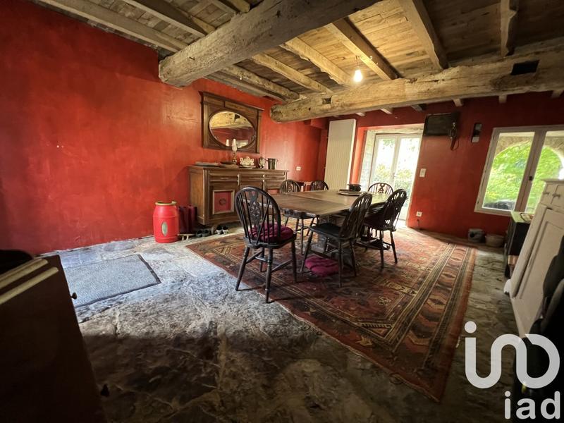 Maison - 438 m² - 16 pièces