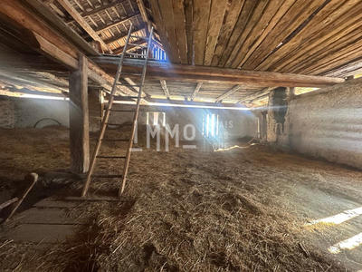 Maison ancienne - 63 m² - 8 pièces