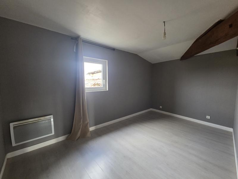 Appartement - 95 m² - 4 pièces