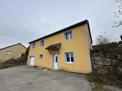 Maison - 140 m² - 6 pièces