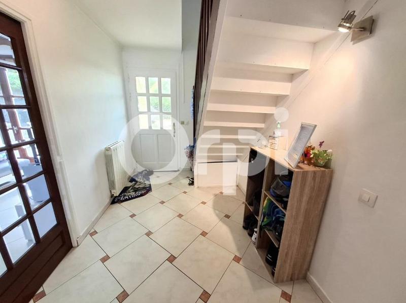 Maison - 137 m² - 6 pièces