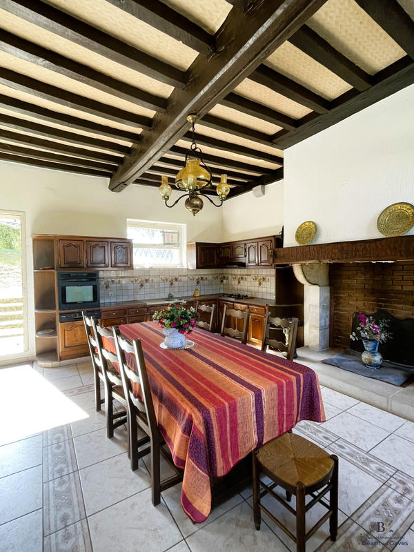 Maison - 161 m² - 5 pièces