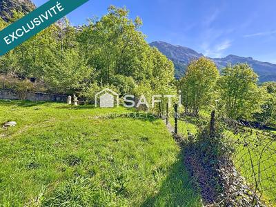 Maison - 221 m² - 8 pièces