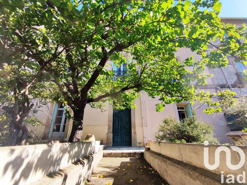 Maison de ville - 285 m² - 9 pièces