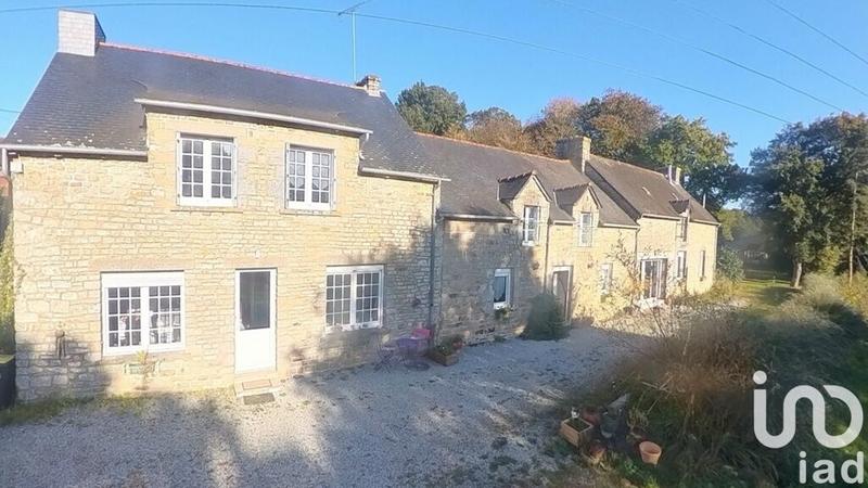 Maison - 215 m² - 11 pièces