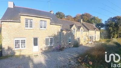 Maison - 215 m² - 11 pièces