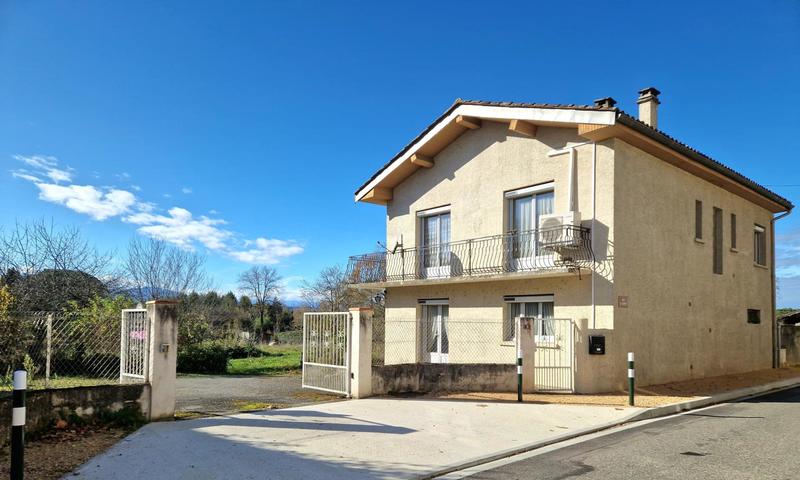 Maison - 159 m² - 6 pièces