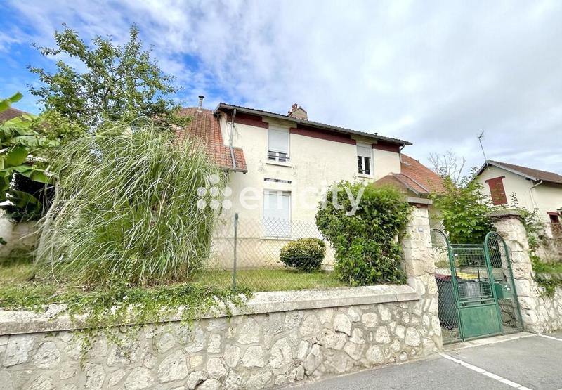 Maison - 500 m² - 21 pièces