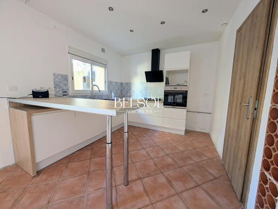 Maison - 122 m² - 4 pièces