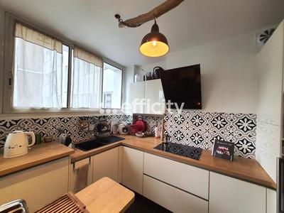 Appartement - 80 m² - 5 pièces