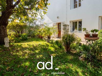 Maison ancienne - 180 m² - 8 pièces