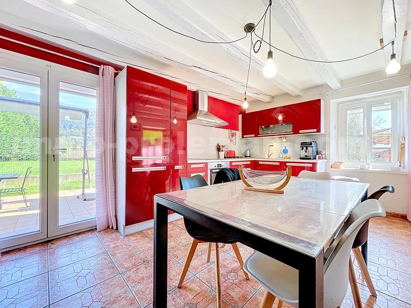 Corps de ferme - 238 m² - 7 pièces