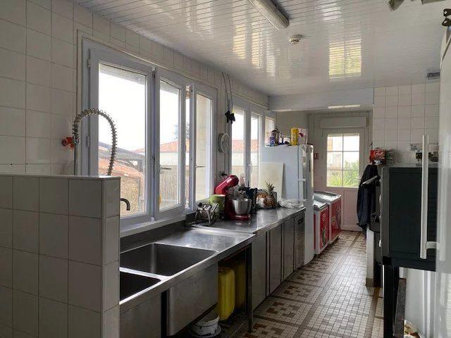 Fonds de commerce - 350 m²