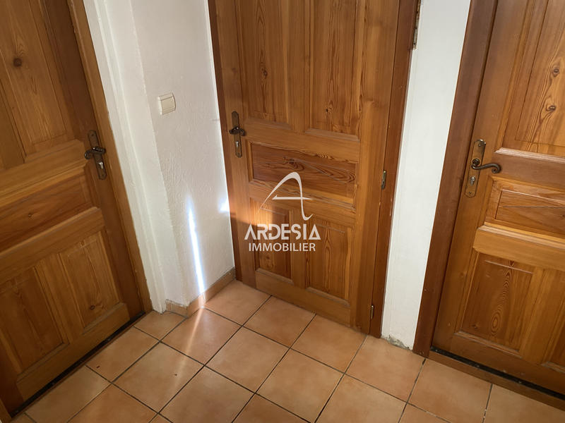 Maison - 180 m² - 9 pièces