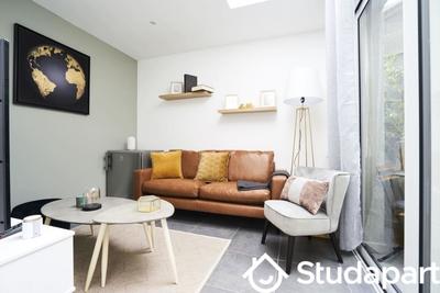 Chambre - 12 m² - 1 pièce