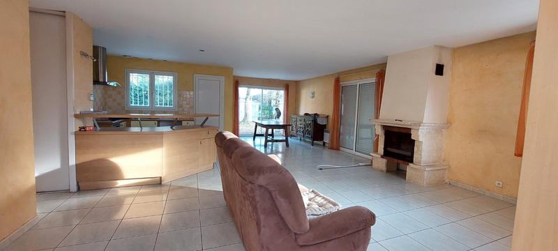 Maison - 98 m² - 4 pièces