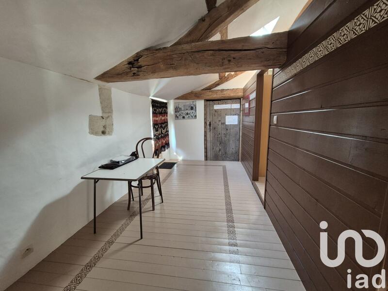 Maison - 224 m² - 5 pièces